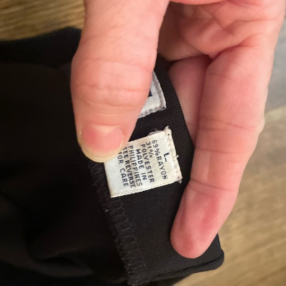 Stretchy black skirt - Gap - Picture 2 of 5